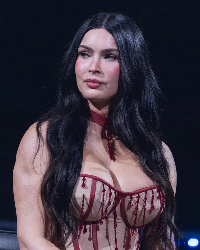 Megan Fox — photo 4