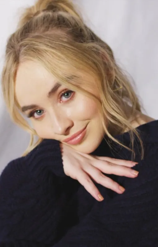 Sabrina Carpenter — photo 1