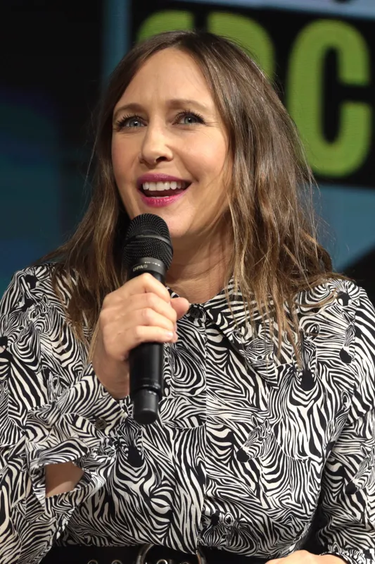 Vera Farmiga — photo 1