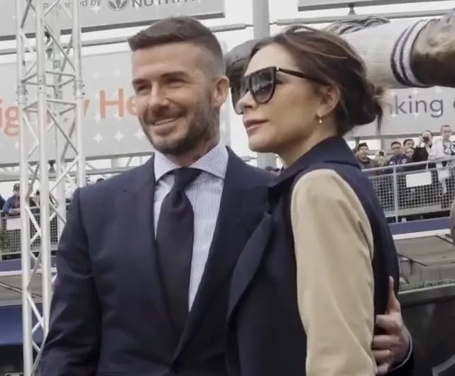 Victoria Beckham — photo 4