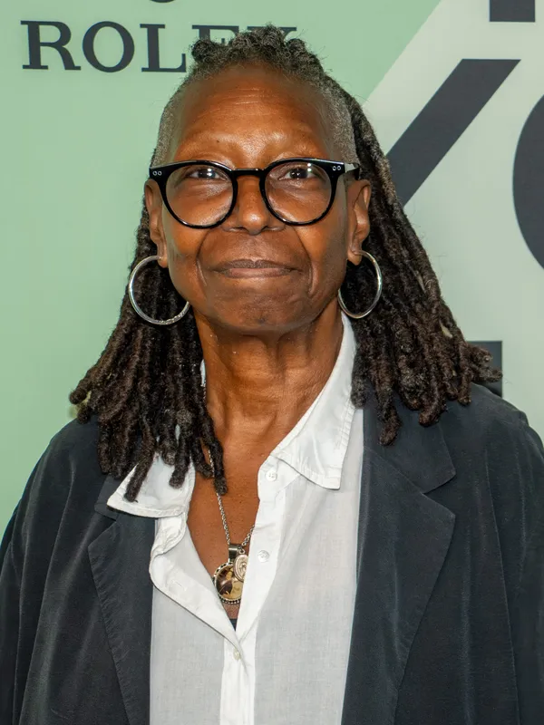 Whoopi Goldberg — photo 1